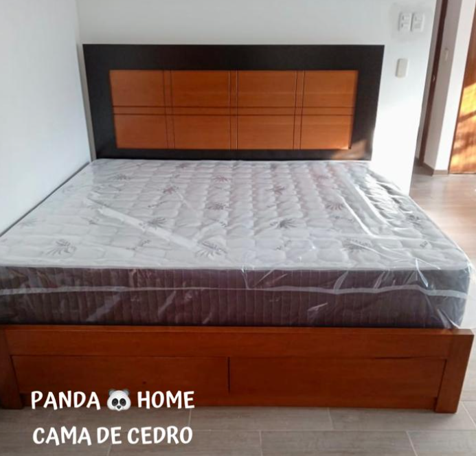 Cama de Cedro