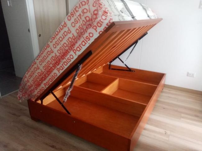 BOX ESPACIO MADERA CEDRO
