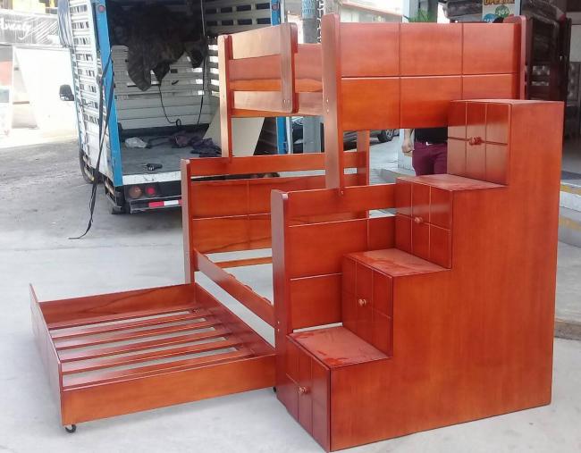 CAMAROTE MIXTO CON ESCALERA DE PASOS